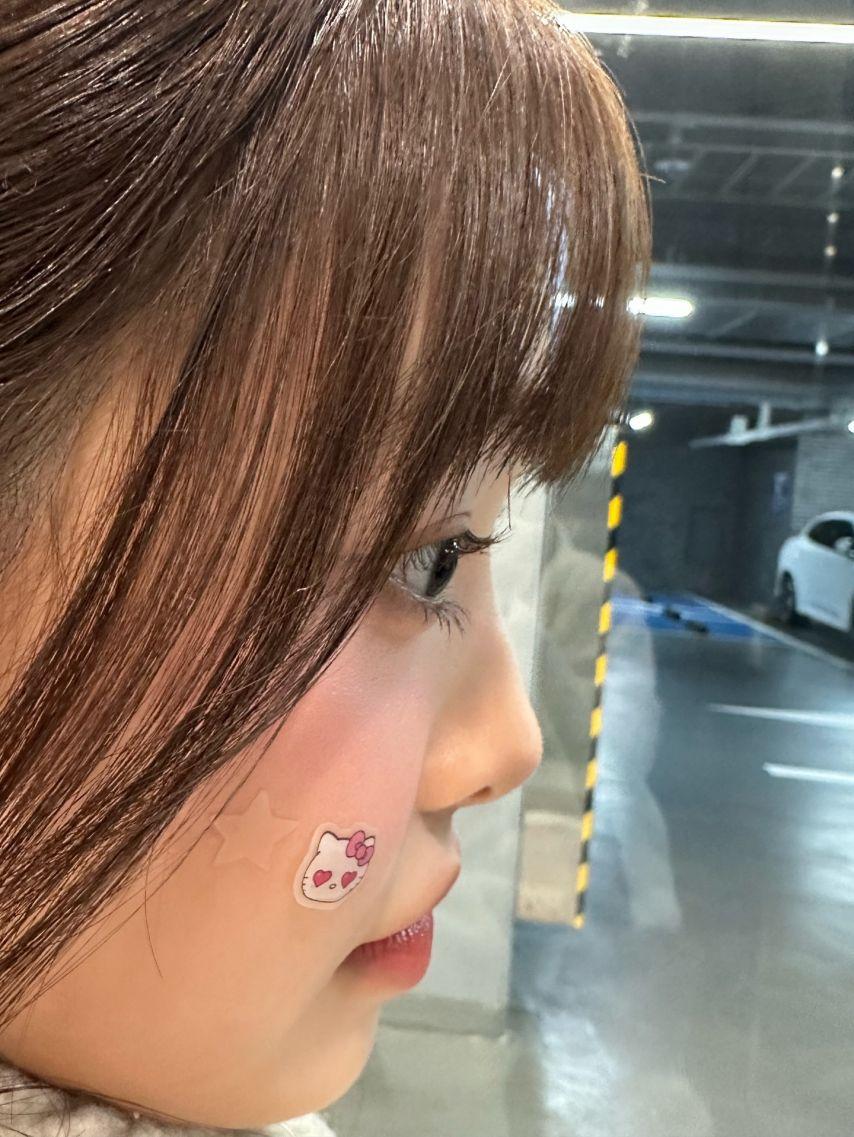 엄지 VIVIZ비비지 with 츄4