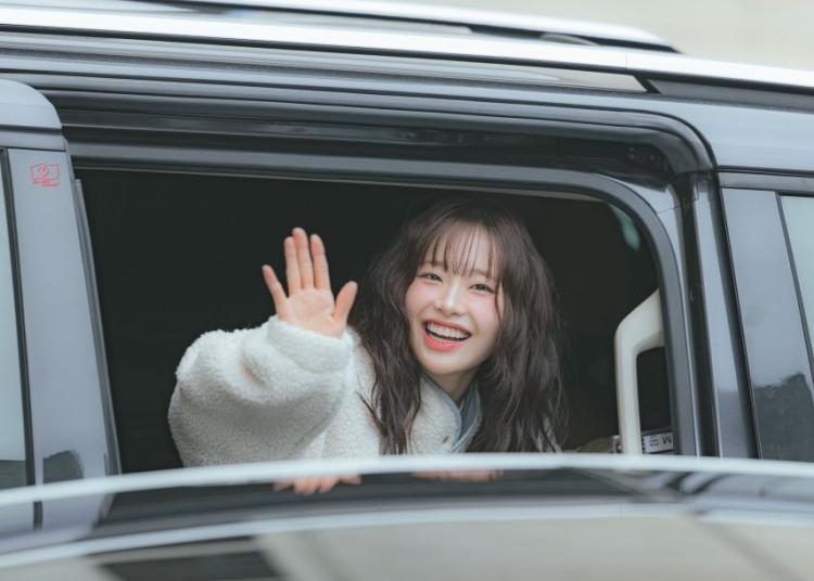 츄 인별 등/ with 권은비/ 25122715