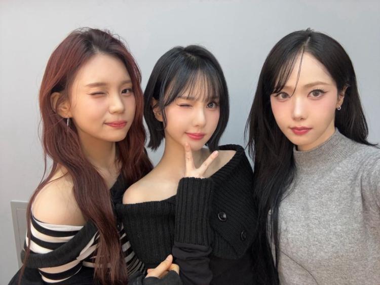 은하 엄지 신비 VIVIZ비비지 2602010