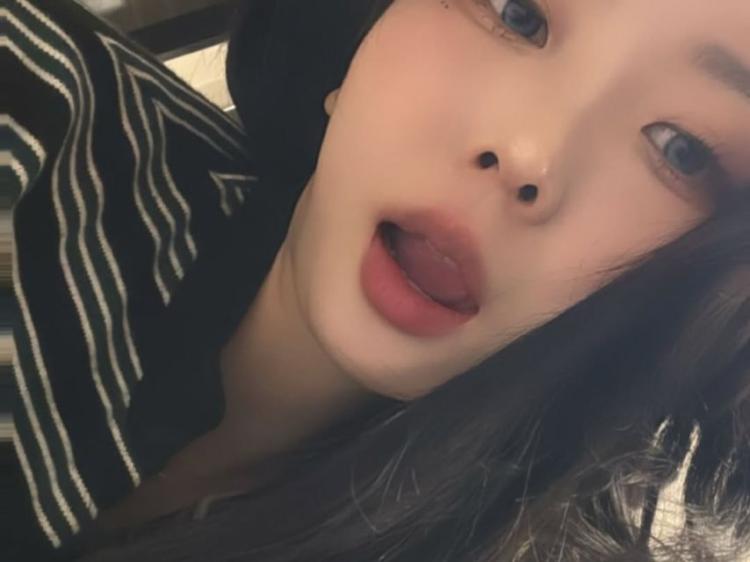 아이칠린 (ICHILLIN') 재키5