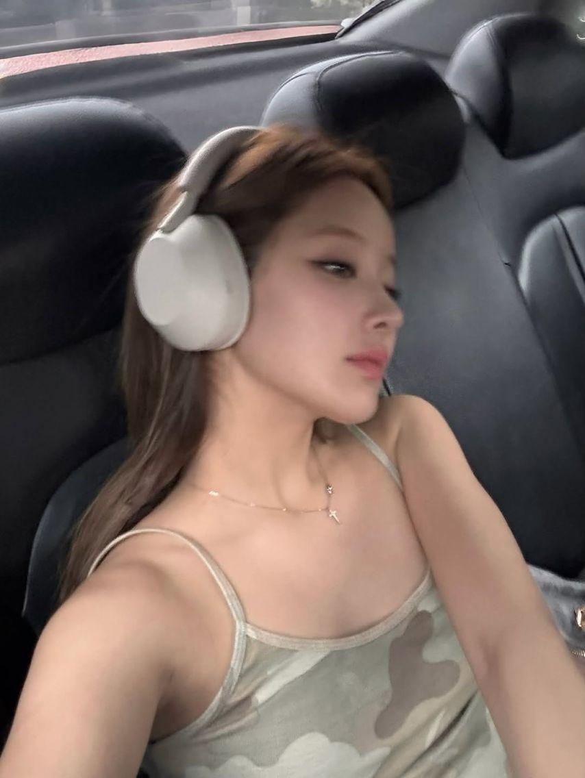 KISS OF LIFE (키스오브라이프) 벨0