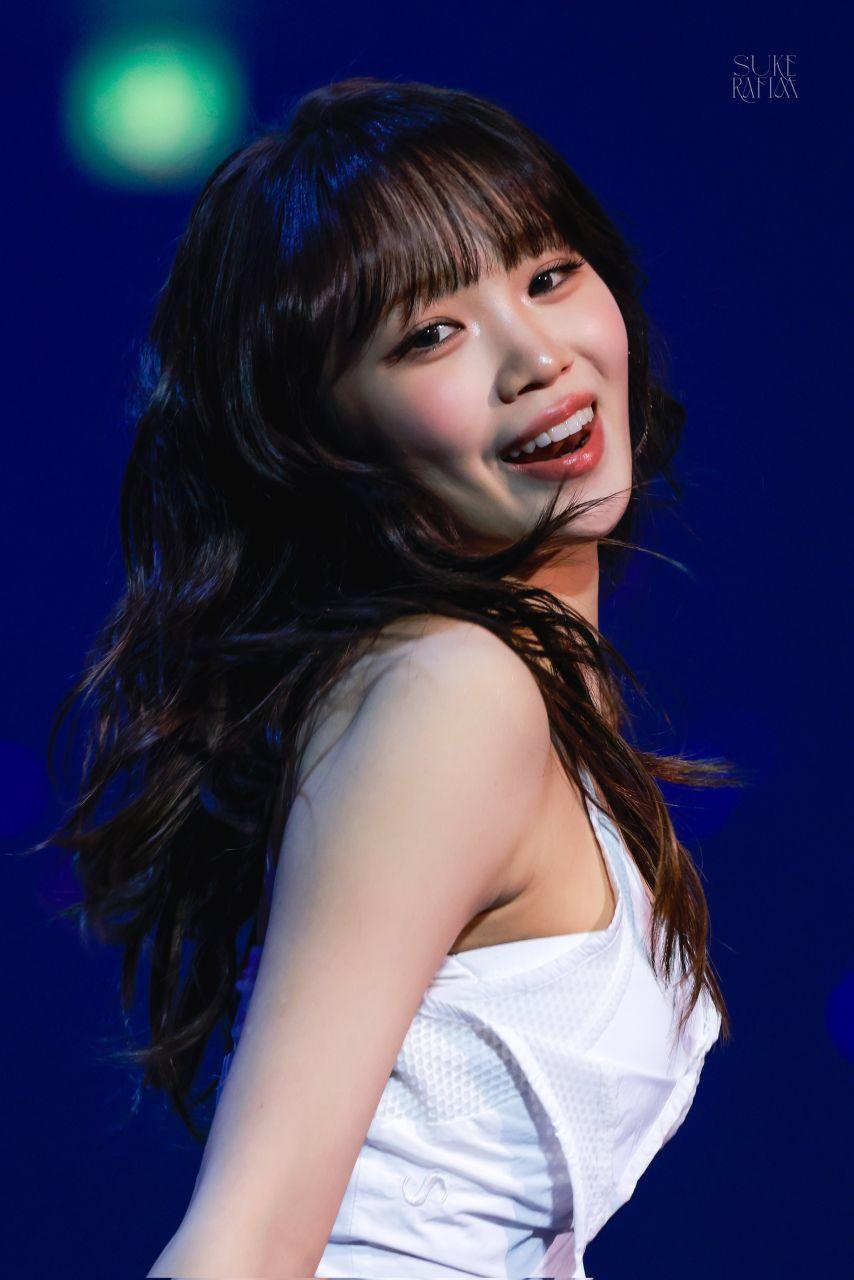 르세라핌 김채원7