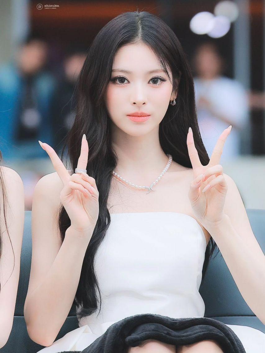 MEOVV (미야오) 안나2