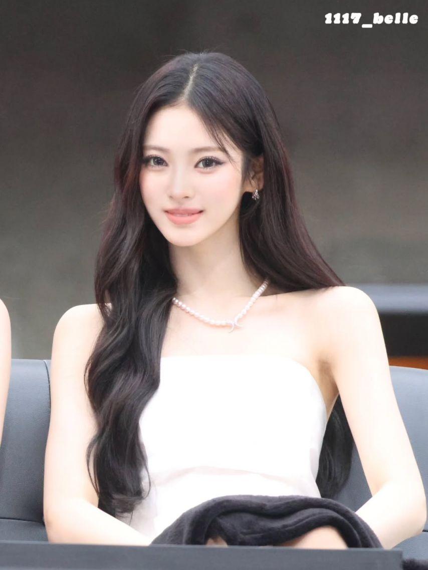 MEOVV (미야오) 안나4