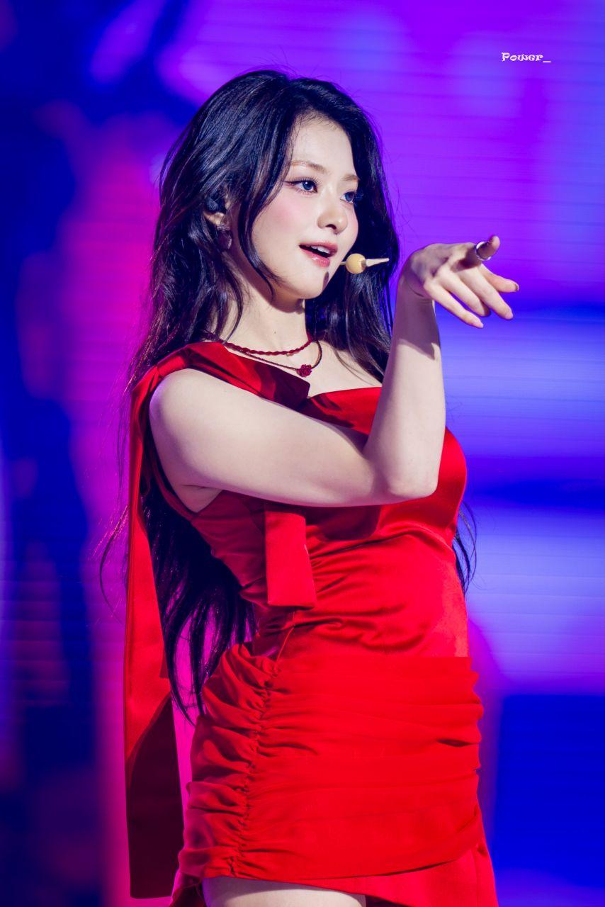 프로미스나인 이나경1