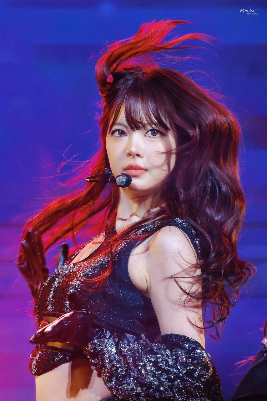 르세라핌 홍은채4