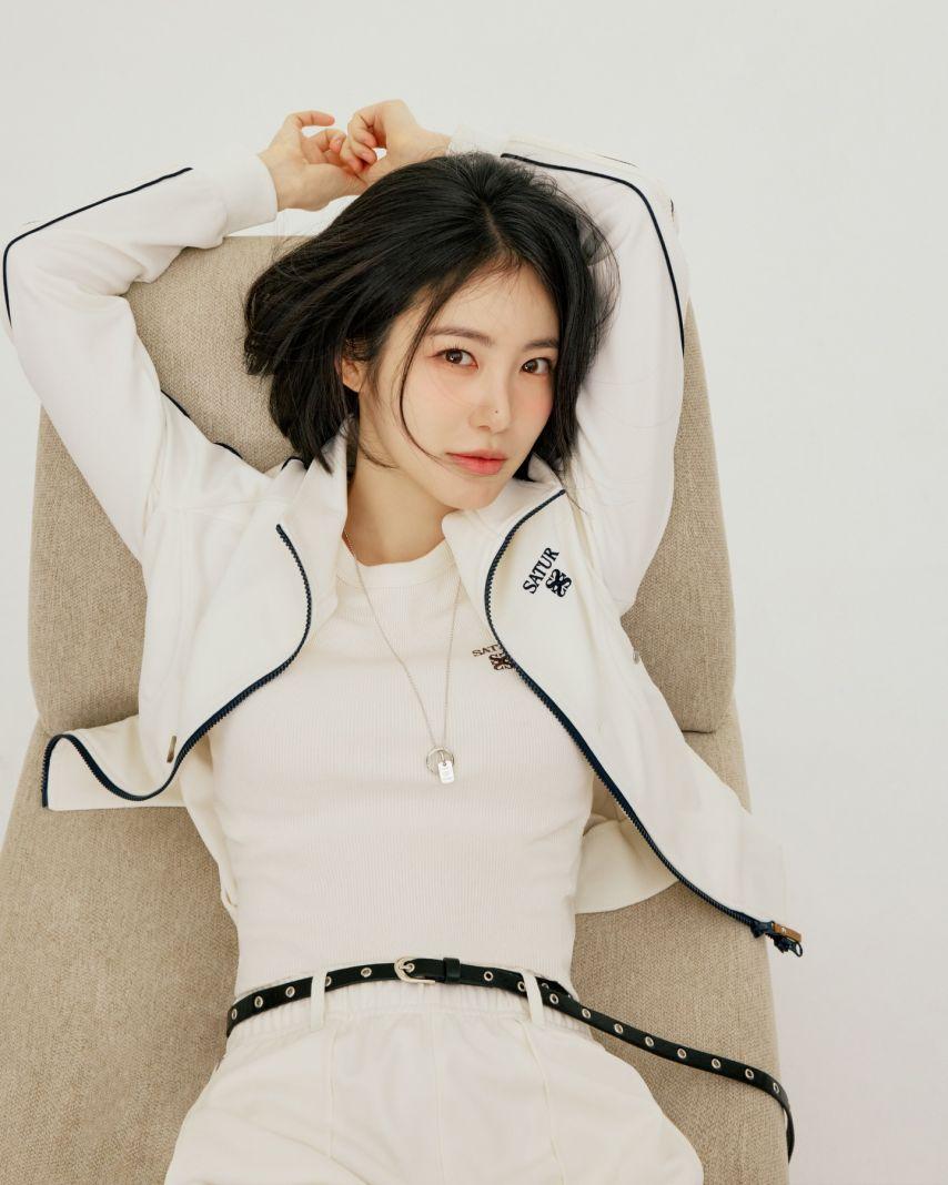 신예은 SATUR세터10