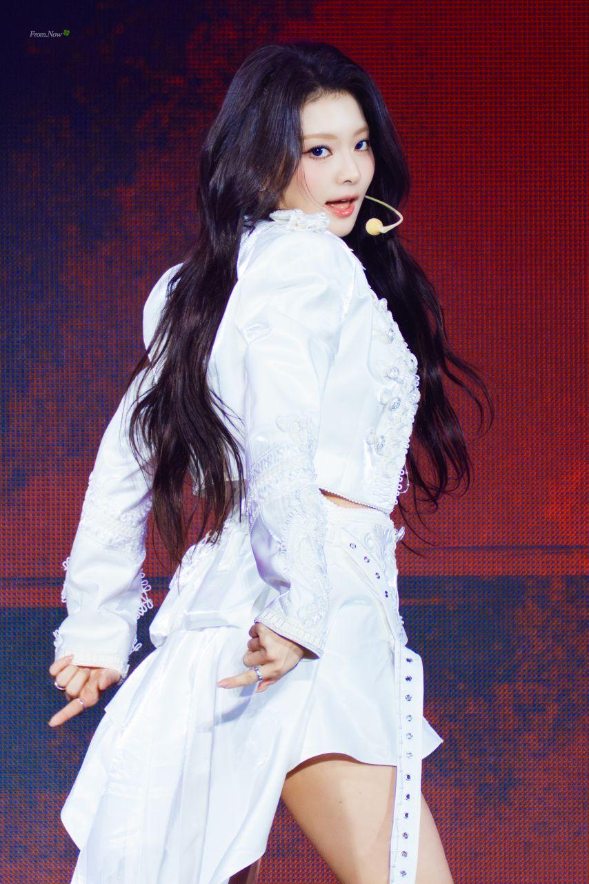 프로미스나인 이나경4