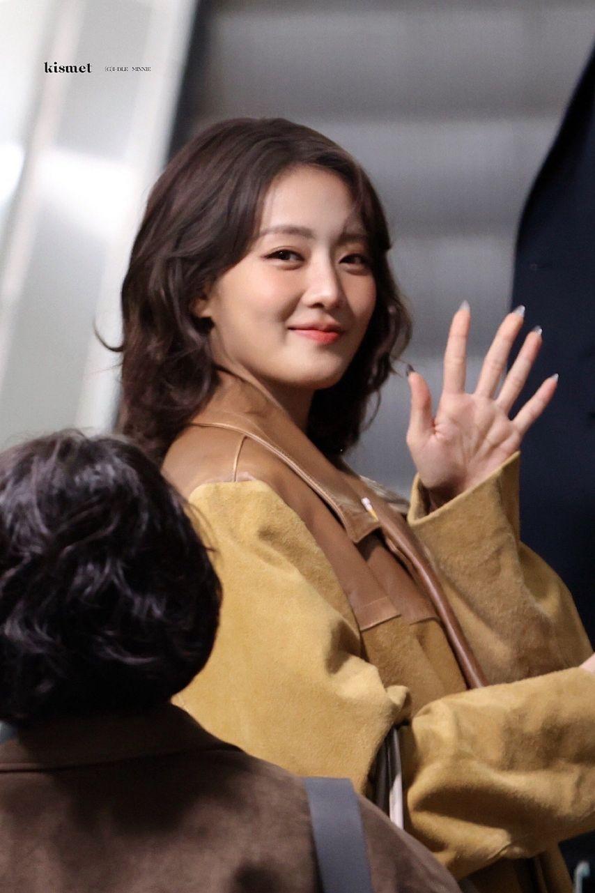 아이들 민니 오늘 출국12