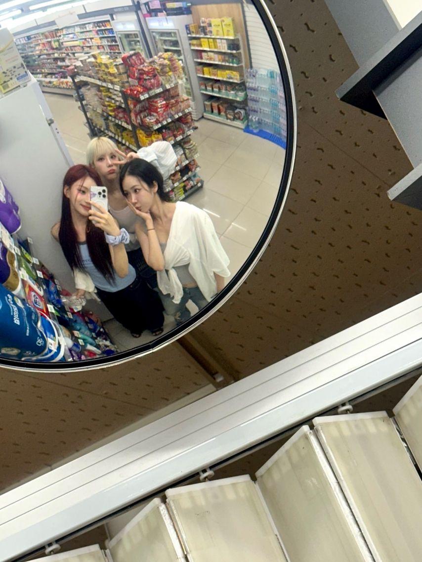 은하 신비 엄지 VIVIZ비비지 4주년26