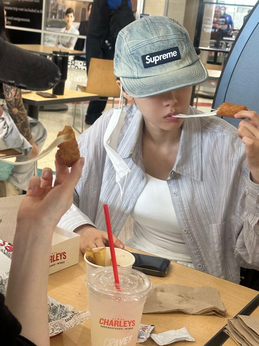 은하 신비 엄지 VIVIZ비비지 4주년30