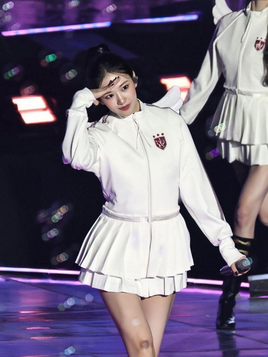 IVE (아이브) 안유진6