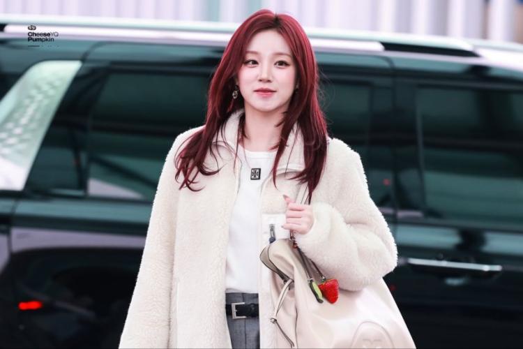 아이들 우기 출국8