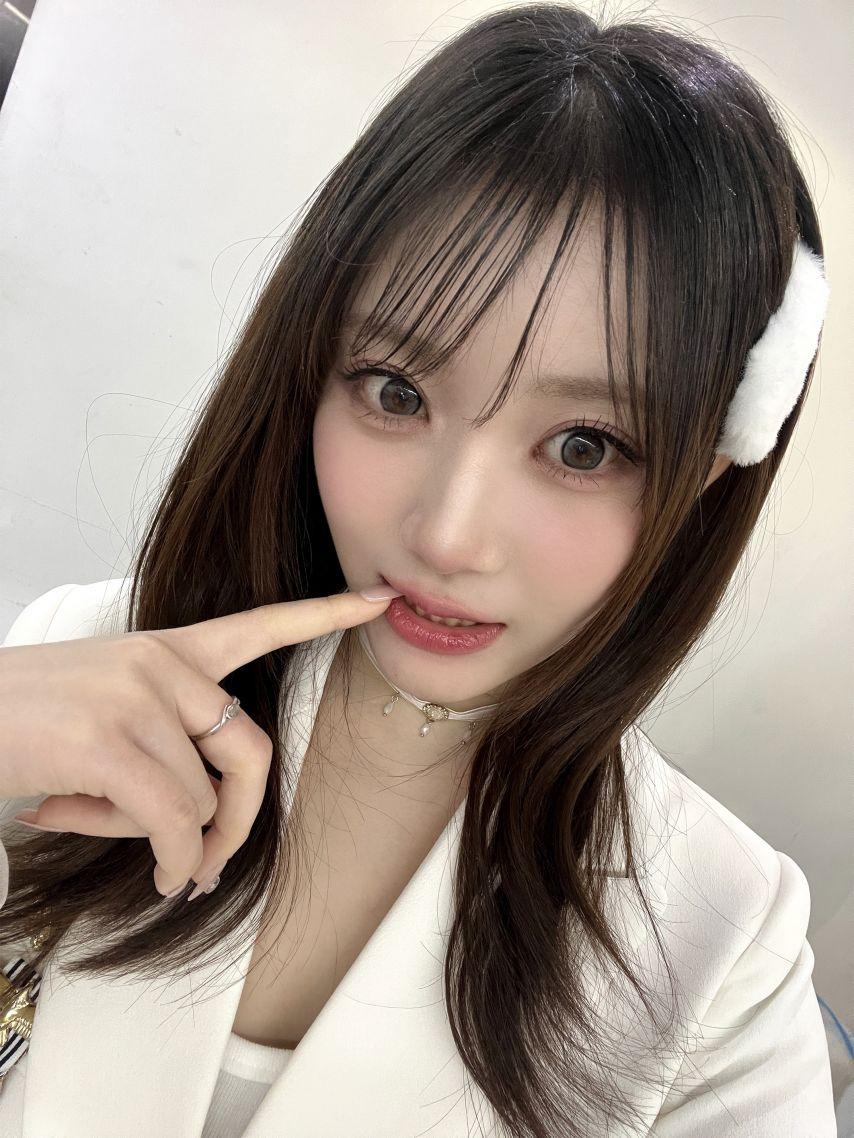 오드유스 마야, 마이카, 예음1