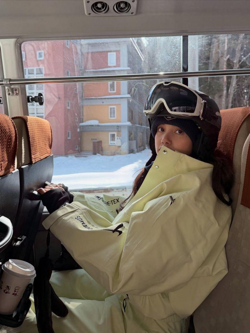 BLACKPINK (블랙핑크) 리사10