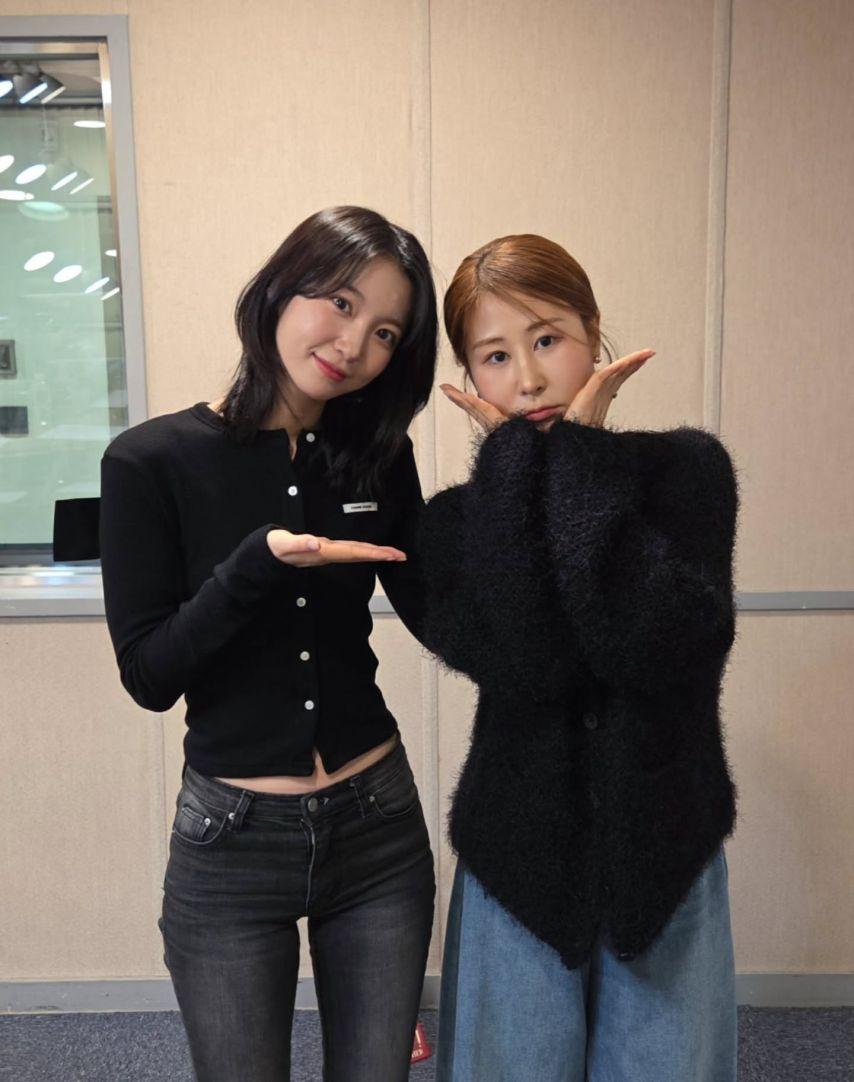 유빈 승희 오마이걸 인별/ 효정 볼륨을높여요 with 이영현/ 유빈 배텐4