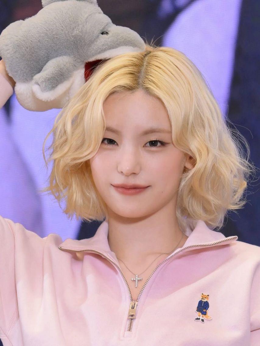 ITZY (있지) 예지1