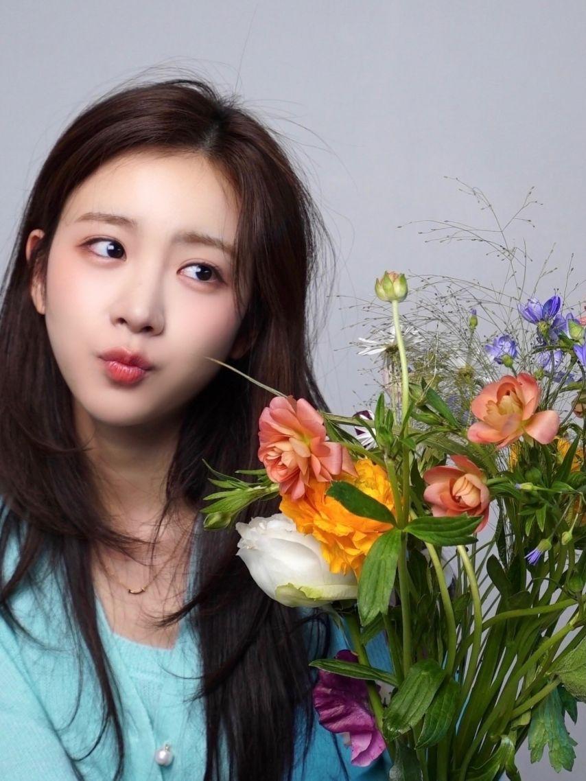 우연 WOOAH우아 인별 등 030211 생일 with 나나 소라 루시 민서18