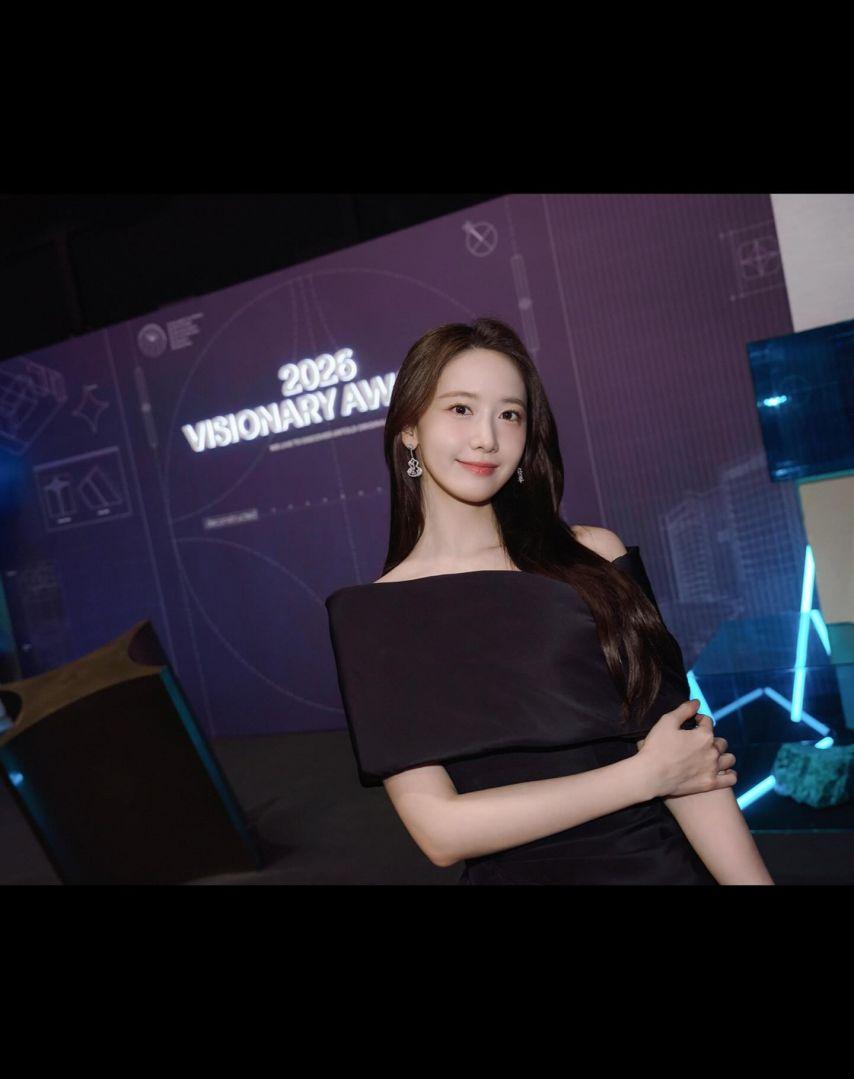 윤아 소녀시대 2026비저너리/ 권유리11