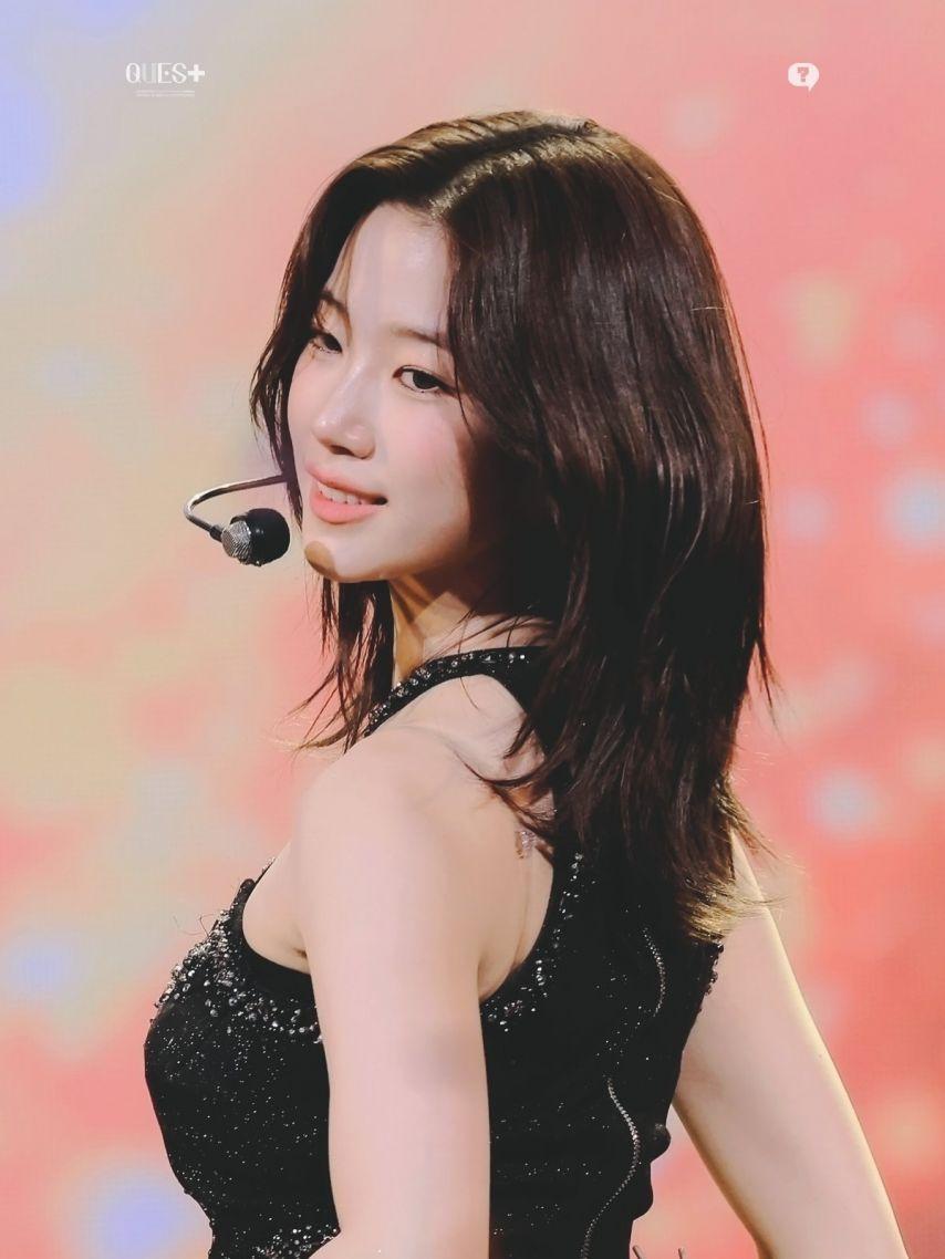 LE SSERAFIM (르세라핌) 카즈하0