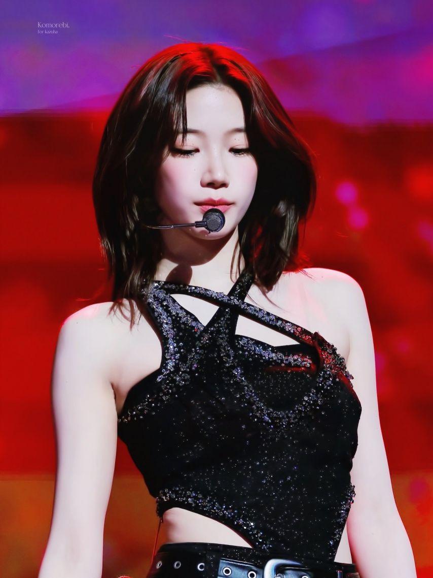 LE SSERAFIM (르세라핌) 카즈하5