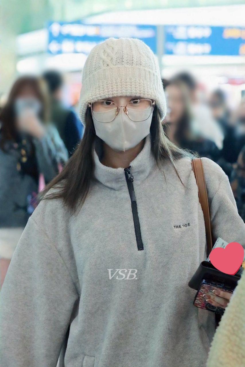 트와이스 사나 쯔위 출국0