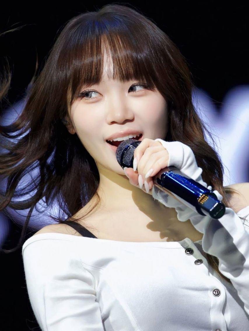 LE SSERAFIM (르세라핌) 김채원3