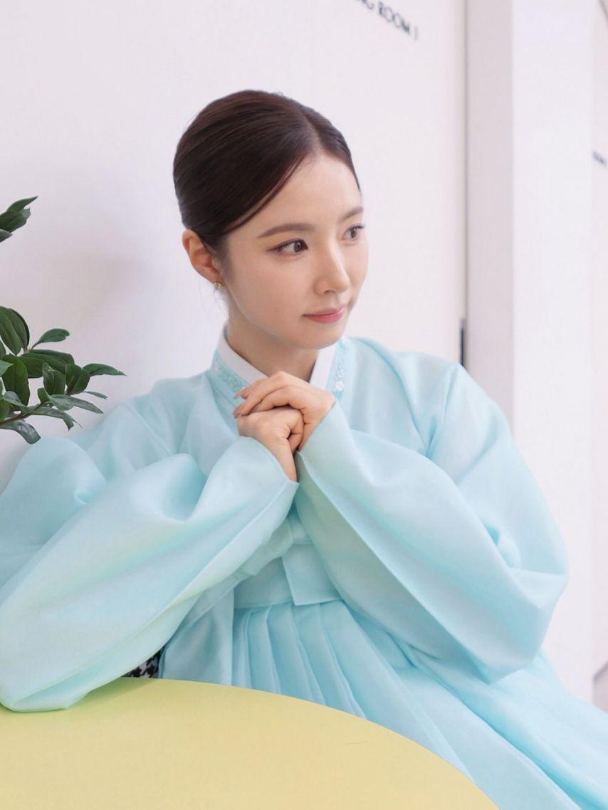 신세경 휴민트 무대인사 등19