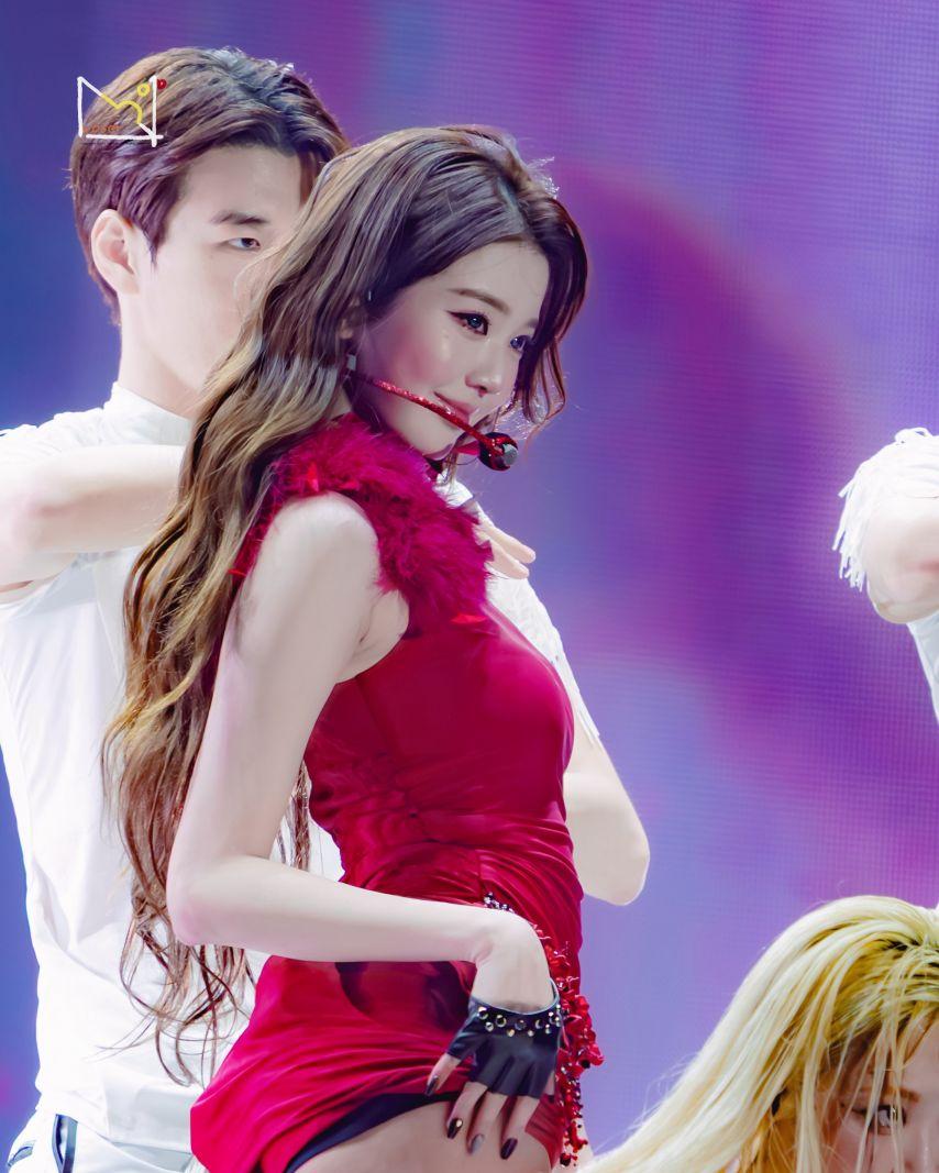 아이브 장원영7