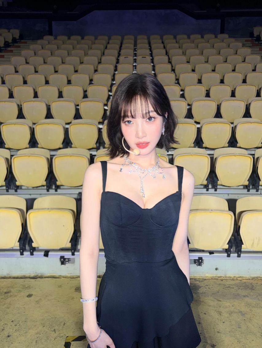 조이 레드벨벳 인별 with 슬기 아이린/ 슬기 with 유하 Hearts2Hearts7