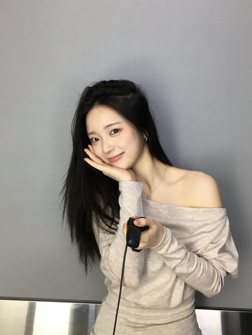 아이칠린 (ICHILLIN') 이지0