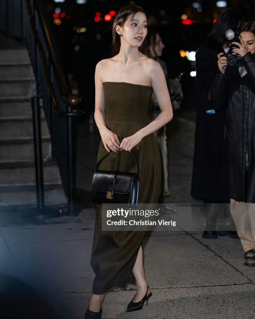 LE SSERAFIM (르세라핌) 카즈하10