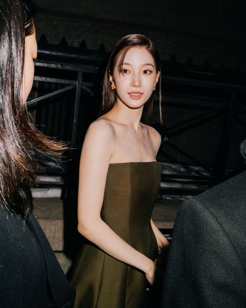 LE SSERAFIM (르세라핌) 카즈하13