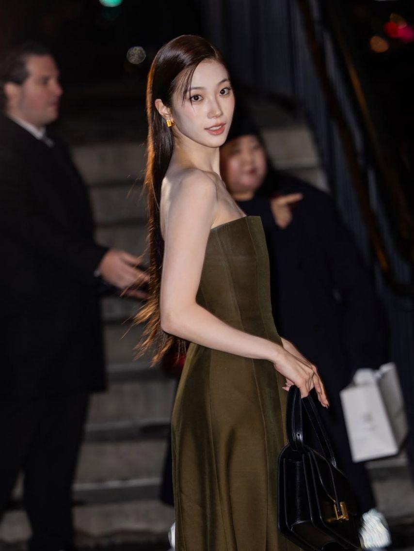 LE SSERAFIM (르세라핌) 카즈하3