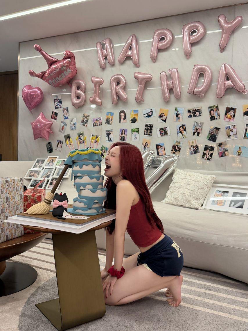 베이비몬스터 치키타 생일3