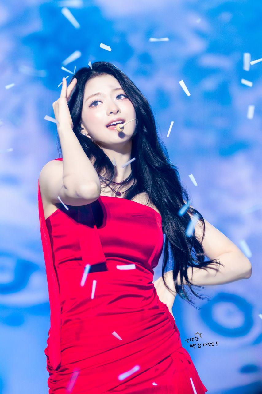 프로미스나인 이나경3