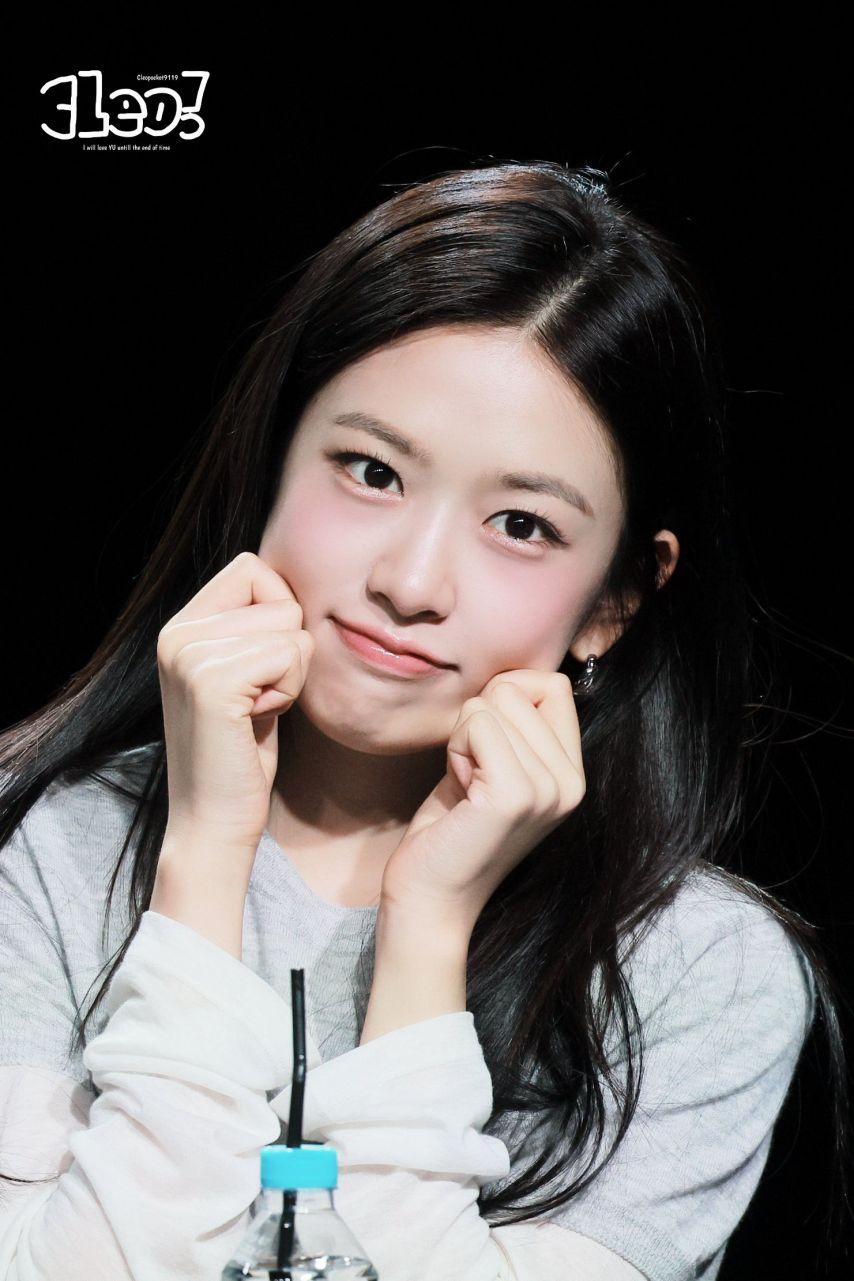 아이브 안유진2