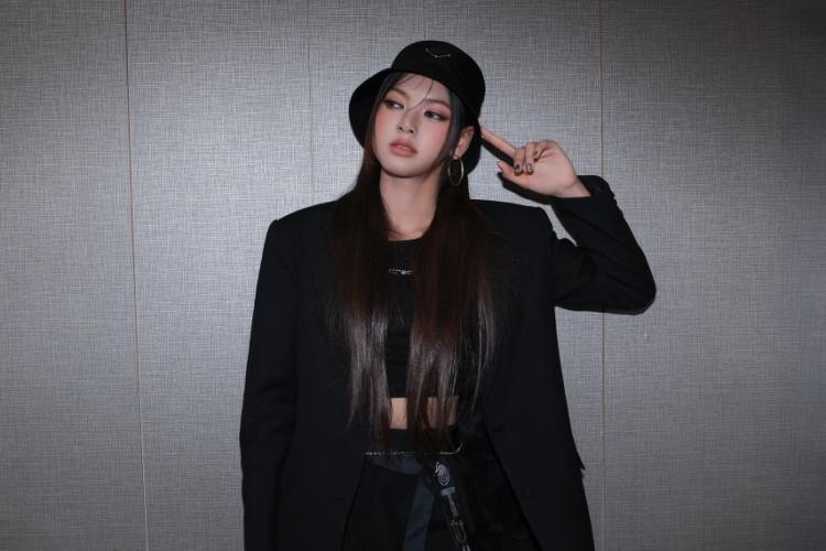 &Our Vibe 1주차 세이마이네임- 111