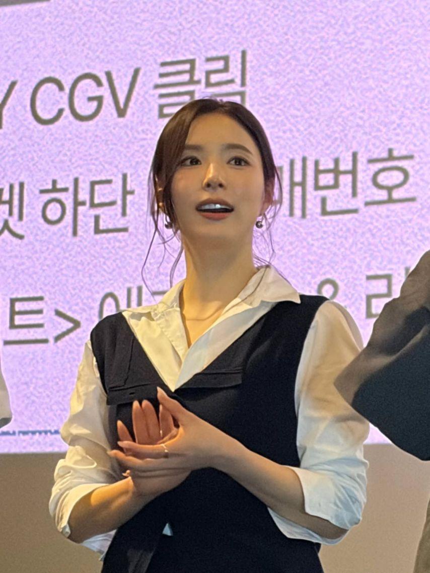 신세경 릴스/ 휴민트 무대인사/ 정오의희망곡3