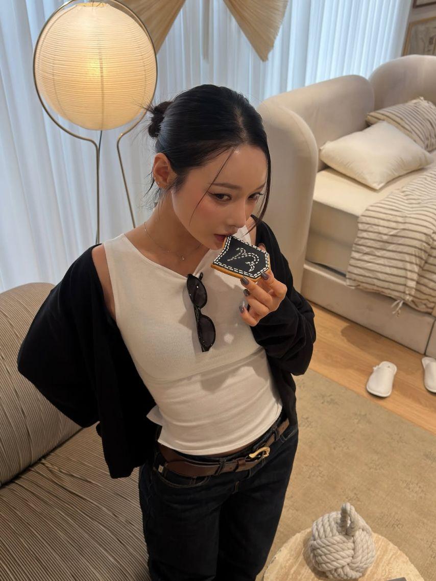 KARD (카드) 전소민3