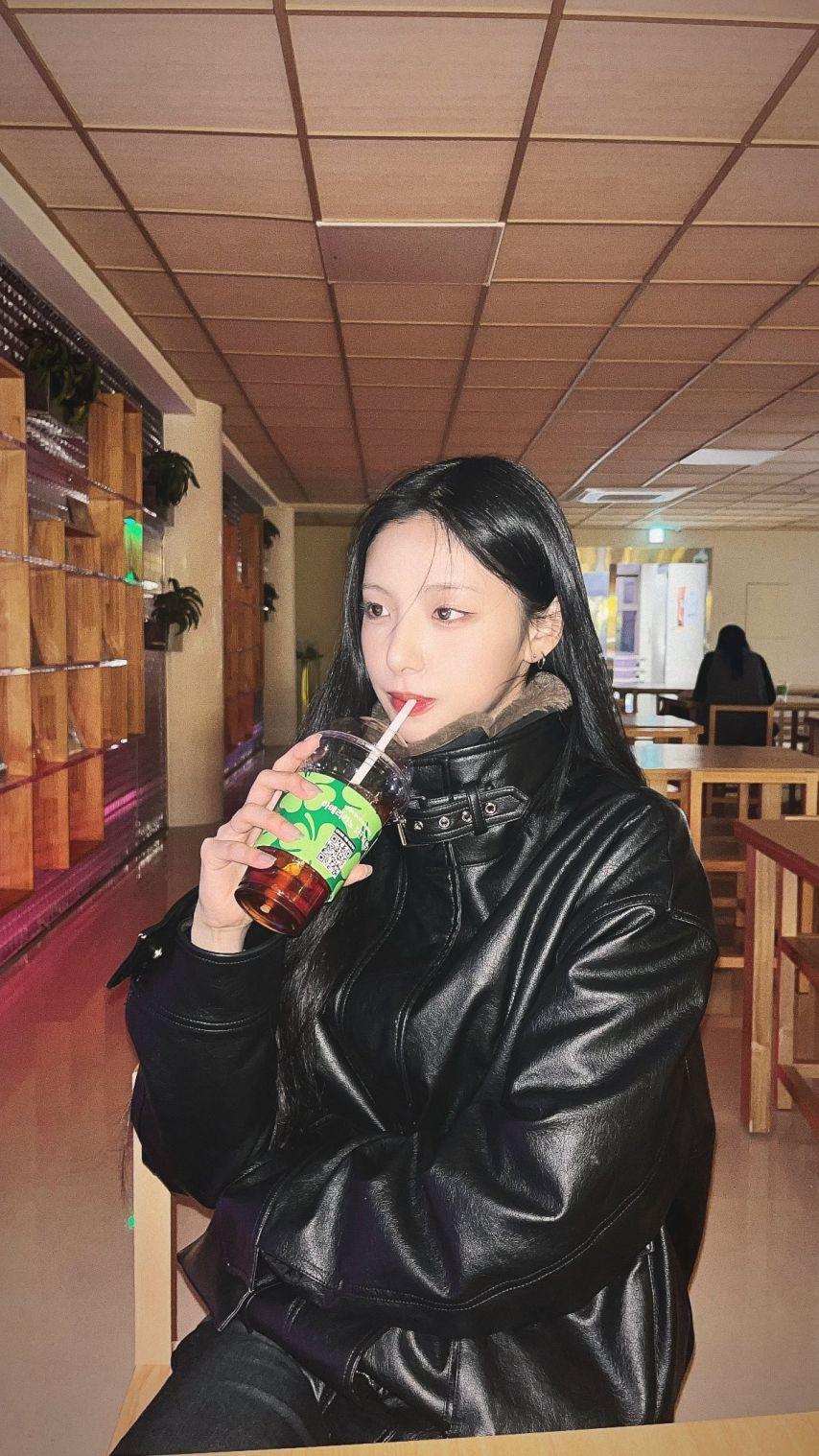 오드유스 카니, 마야0