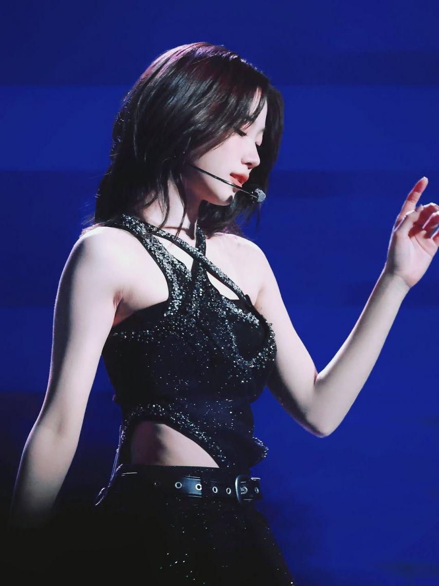 LE SSERAFIM (르세라핌) 카즈하5