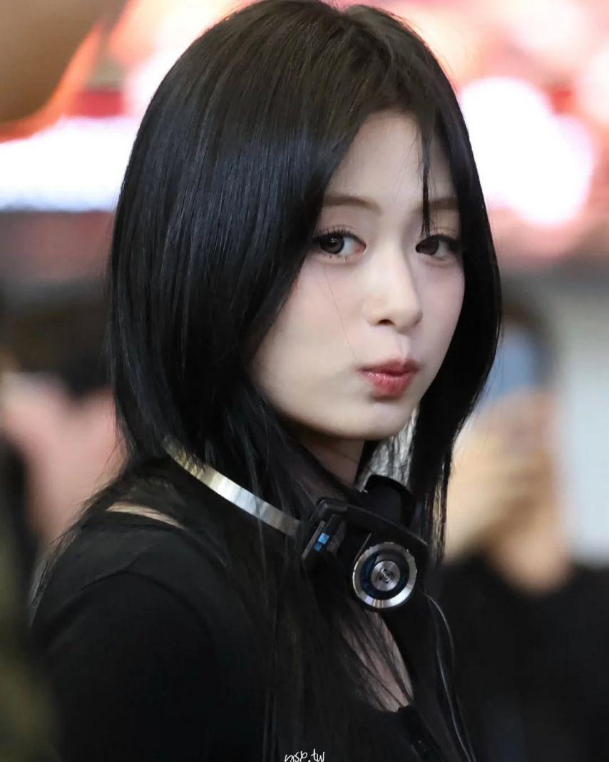 BABYMONSTER (베이비몬스터) 아현17