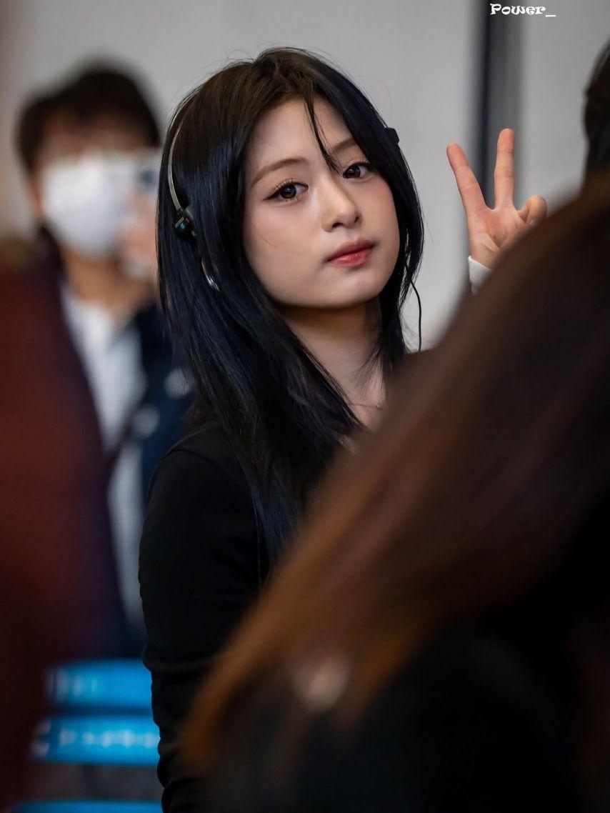 BABYMONSTER (베이비몬스터) 아현5