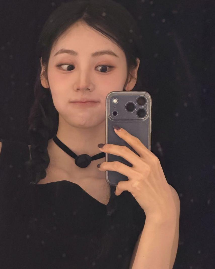 ARTMS (아르테미스) 진솔12