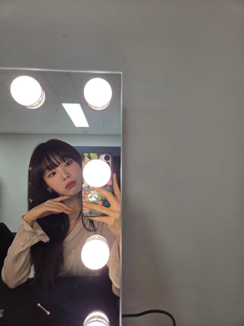 유빈 승희 미미 효정 오마이걸23