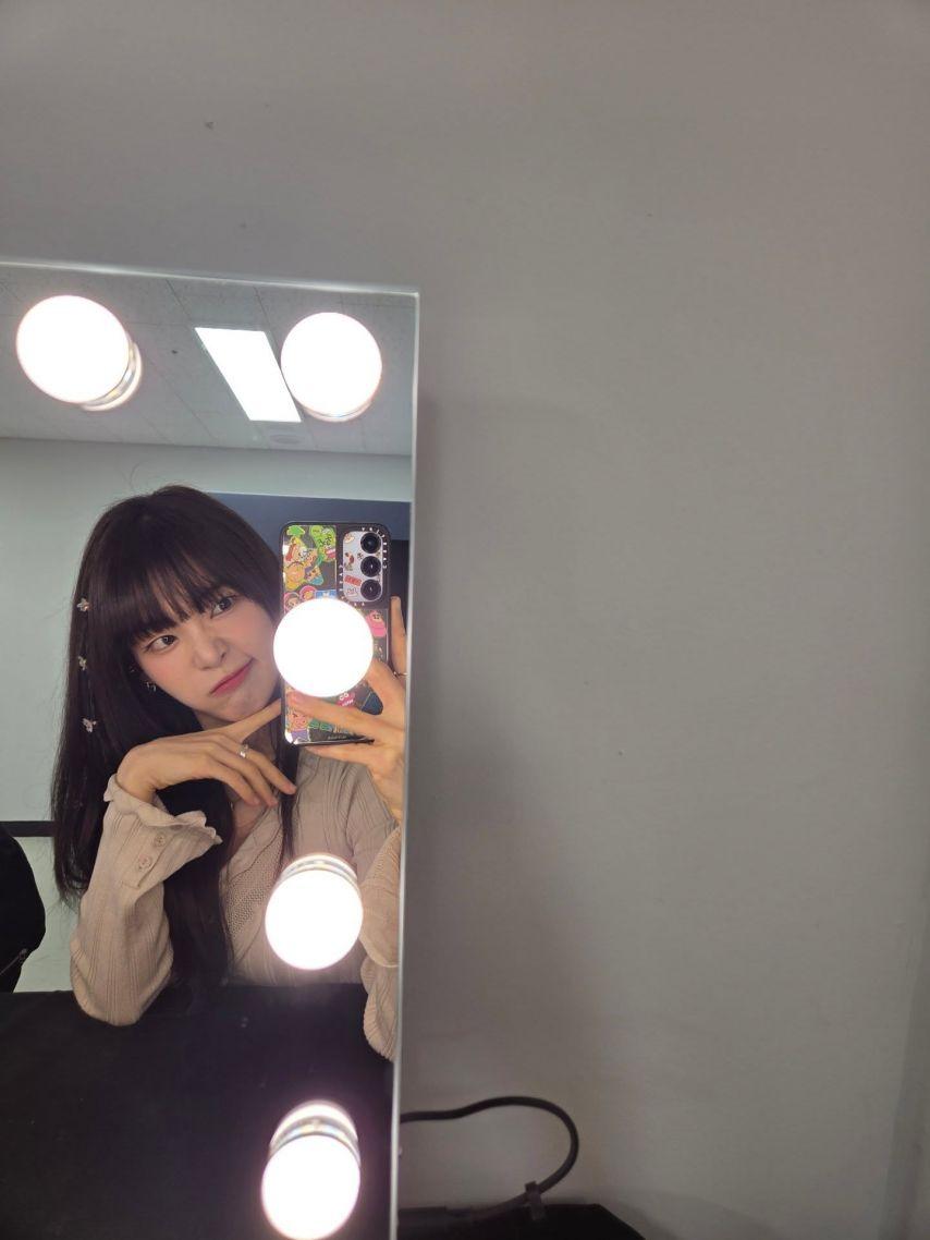 유빈 승희 미미 효정 오마이걸30