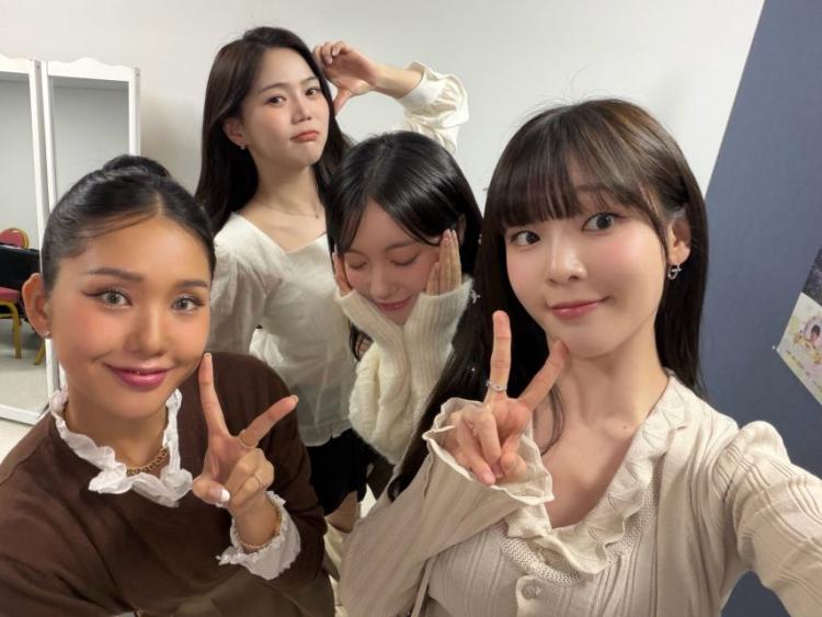 유빈 승희 미미 효정 오마이걸48