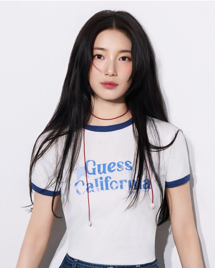 수지 GUESS게스 등10