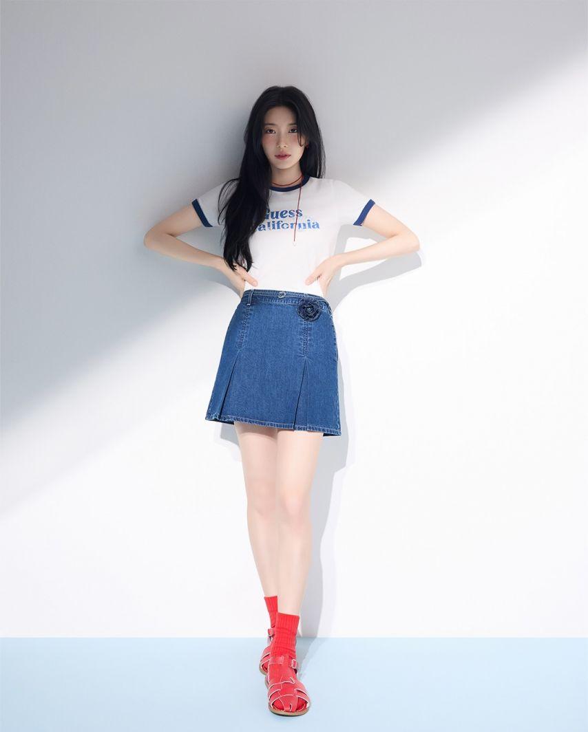 수지 GUESS게스 등1